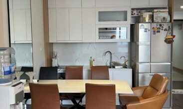 Cho thuê Penthouse Duplex Liễu Giai Tower DT 170m2 với 3 PN