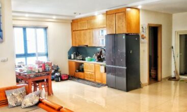 Bán căn 3 ngủ DT 133m2 Liễu Giai Tower