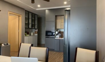 Bán căn hộ 2 ngủ DT 79m2 Liễu Giai Tower